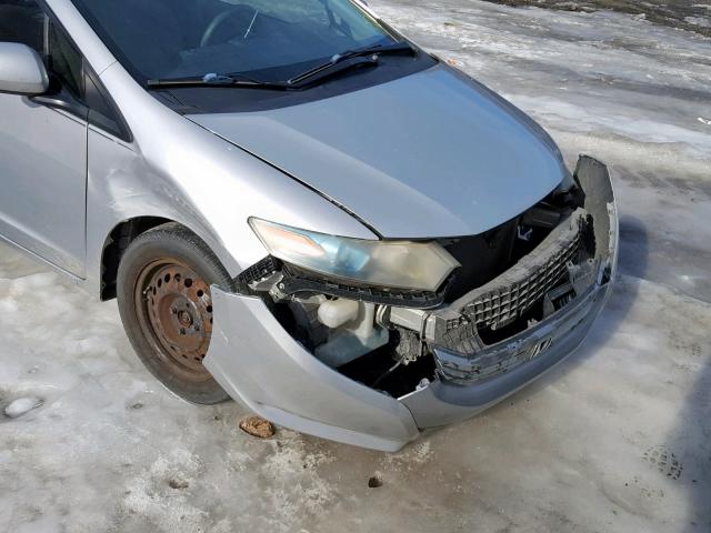 JHMZE2H5XAS013976 - 2010 HONDA INSIGHT LX SILVER photo 9