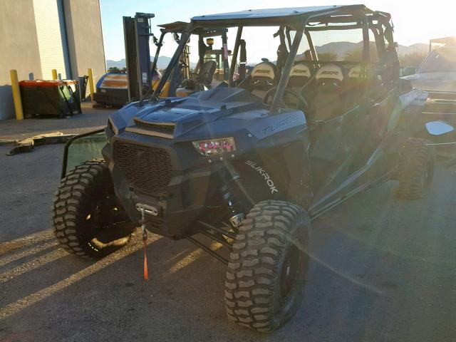3NSVFE923HF920707 - 2017 POLARIS RZR XP 4 T Schwarz Foto 2