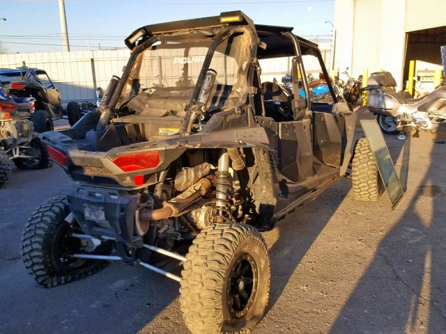 3NSVFE923HF920707 - 2017 POLARIS RZR XP 4 T Schwarz Foto 4