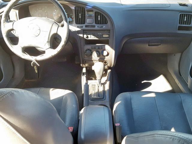 KMHDN46D85U042917 - 2005 HYUNDAI ELANTRA GL RED photo 9