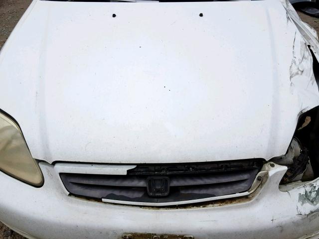 1HGEJ6125XL020163 - 1999 HONDA CIVIC DX WHITE photo 7