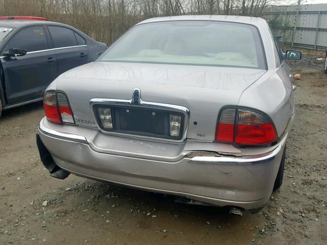 1LNHM86SX5Y600625 - 2005 LINCOLN LS SILVER photo 9