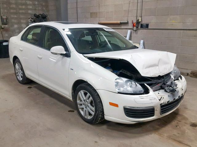 3VWEG71K77M125480 - 2007 VOLKSWAGEN JETTA WOLF WHITE photo 1