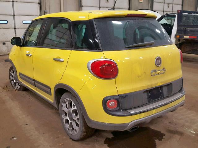 ZFBCFADH8EZ023548 - 2014 FIAT 500L TREKK YELLOW photo 3