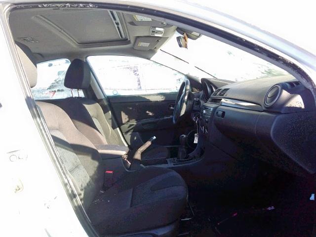 JM1BK323681801467 - 2008 MAZDA 3 S WHITE photo 5