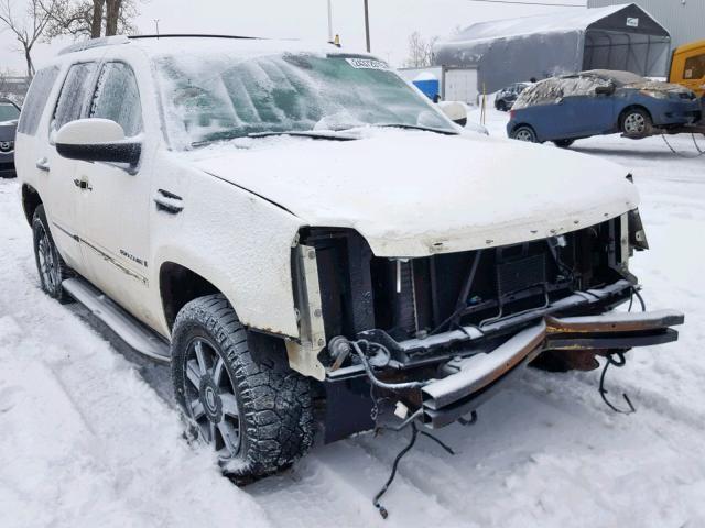 1GYFK63887R160765 - 2007 CADILLAC ESCALADE L WHITE photo 1