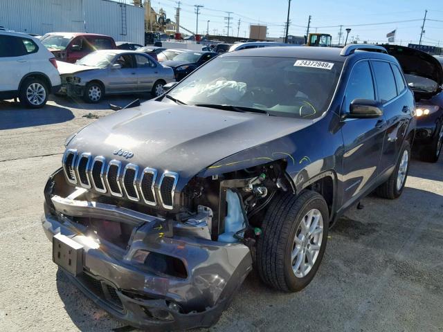 1C4PJLCB6GW238517 - 2016 JEEP CHEROKEE L GRAY photo 2