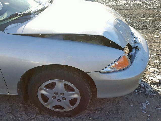 1G1JF524427354977 - 2002 CHEVROLET CAVALIER L SILVER photo 9