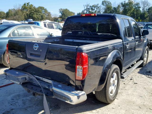 1N6AD07U36C475793 - 2006 NISSAN FRONTIER C BLACK photo 4