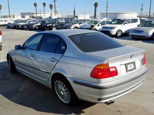 WBAAV53471JS91414 - 2001 BMW 330 I SILVER photo 3