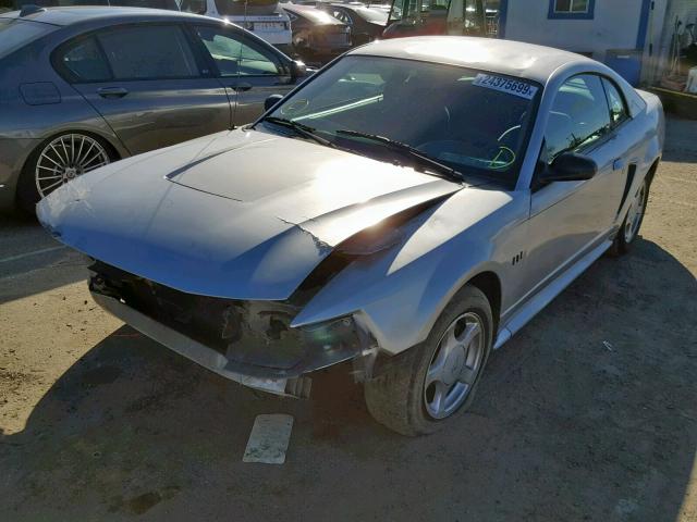 1FAFP40404F120311 - 2004 FORD MUSTANG SILVER photo 2