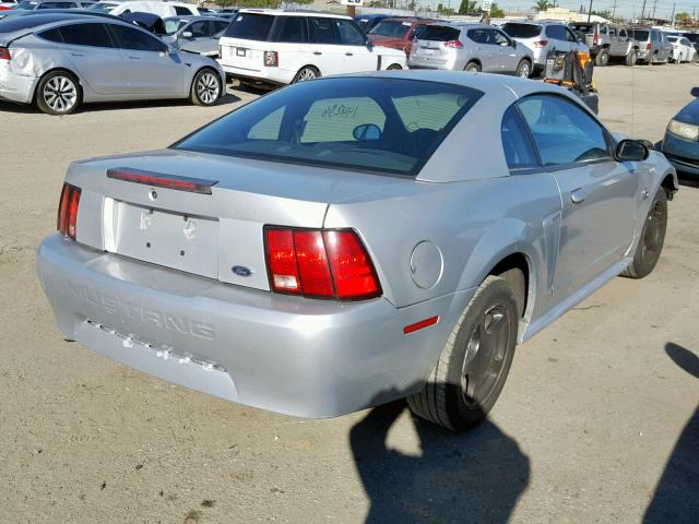 1FAFP40404F120311 - 2004 FORD MUSTANG SILVER photo 4