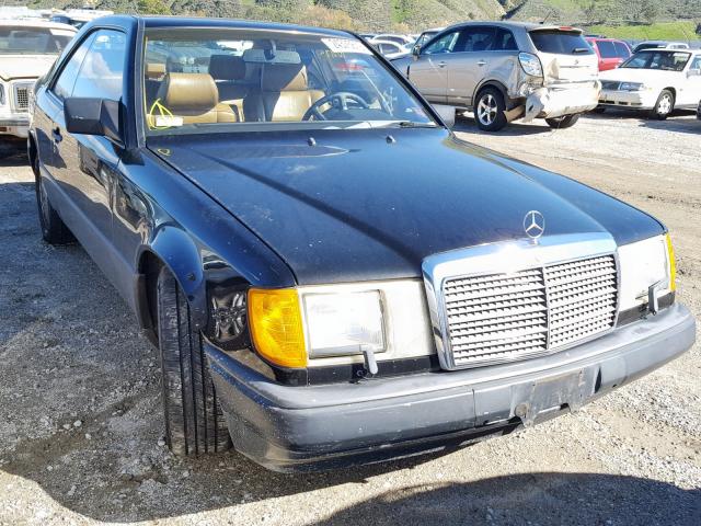 WDBEA50D8KA995335 - 1989 MERCEDES-BENZ 300 CE BLACK photo 1