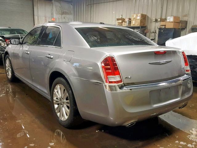 2C3CCARG5DH667890 - 2013 CHRYSLER 300 SILVER photo 3