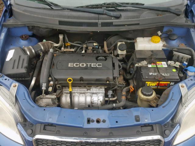 KL1TD66EX9B314058 - 2009 CHEVROLET AVEO LS BLUE photo 7