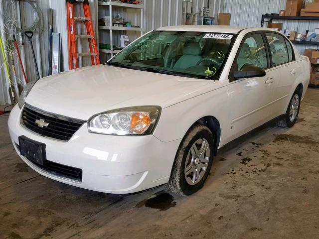 1G1ZS58F97F217859 - 2007 CHEVROLET MALIBU LS WHITE photo 2