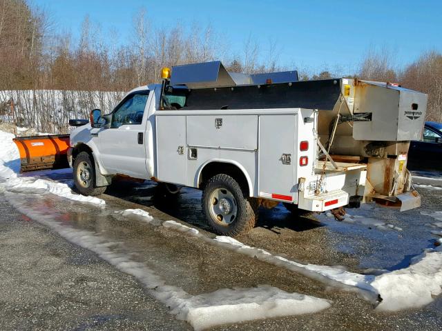 1FTWF31525EB03208 - 2005 FORD F350 SRW S WHITE photo 3