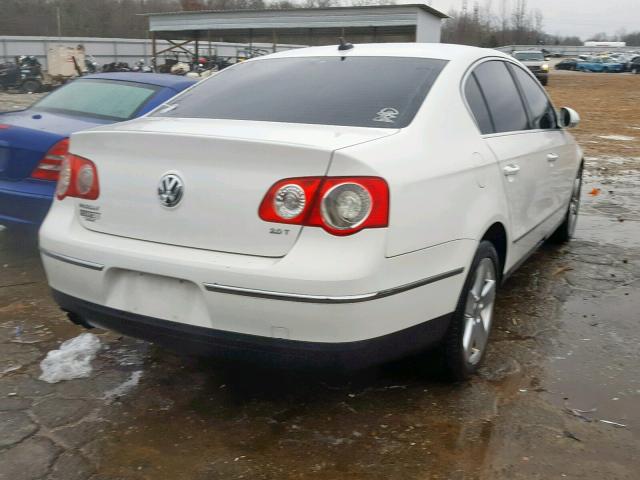 WVWAK73C08E221237 - 2008 VOLKSWAGEN PASSAT KOM WHITE photo 4