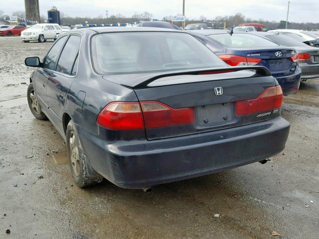 1HGCG1650YA089576 - 2000 HONDA ACCORD EX BLACK photo 3