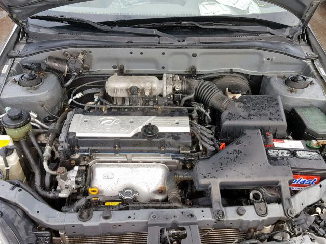 KMHCG35C64U278943 - 2004 HYUNDAI ACCENT GL GRAY photo 7