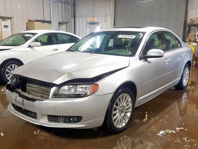 YV1AS982071029828 - 2007 VOLVO S80 3.2 SILVER photo 2