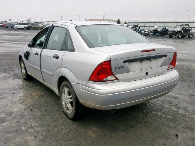 1FAFP34Z33W300302 - 2003 FORD FOCUS SE C SILVER photo 3