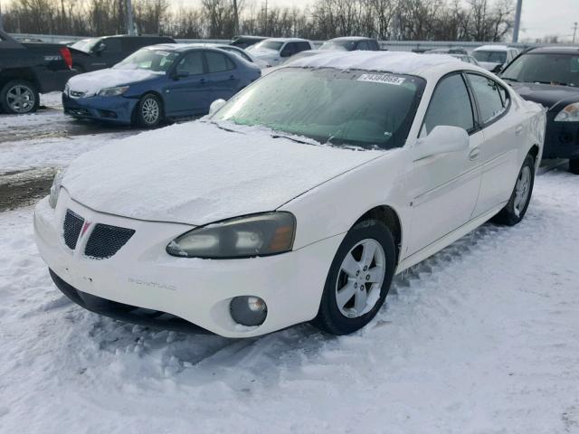 2G2WP552871121472 - 2007 PONTIAC GRAND PRIX WHITE photo 2