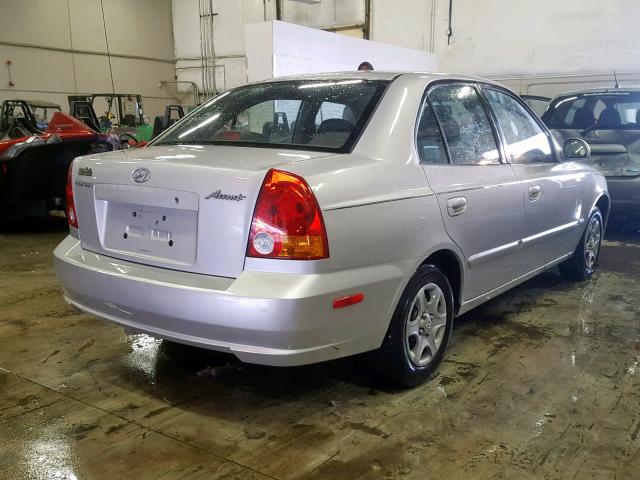 KMHCG45C44U547611 - 2004 HYUNDAI ACCENT GL SILVER photo 4