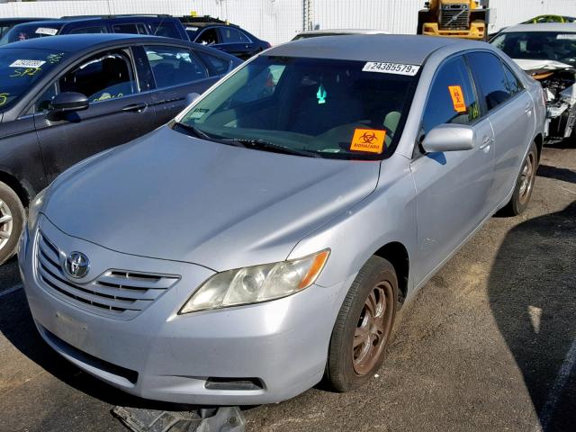 4T1BE46K67U136755 - 2007 TOYOTA CAMRY NEW SILVER photo 2
