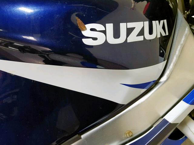 JS1GN7BAX32108031 - 2003 SUZUKI GSX-R600 BLUE photo 17