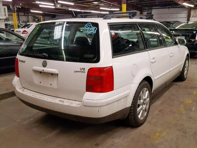 WVWWH23B9YE324512 - 2000 VOLKSWAGEN PASSAT GLX WHITE photo 4