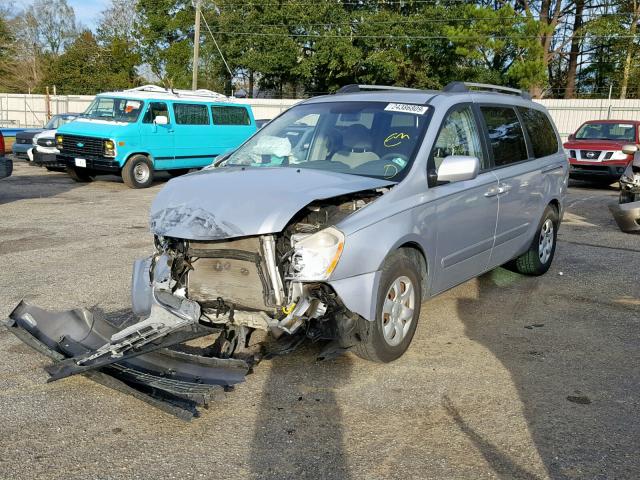 KNDMB233066057818 - 2006 KIA SEDONA EX SILVER photo 2