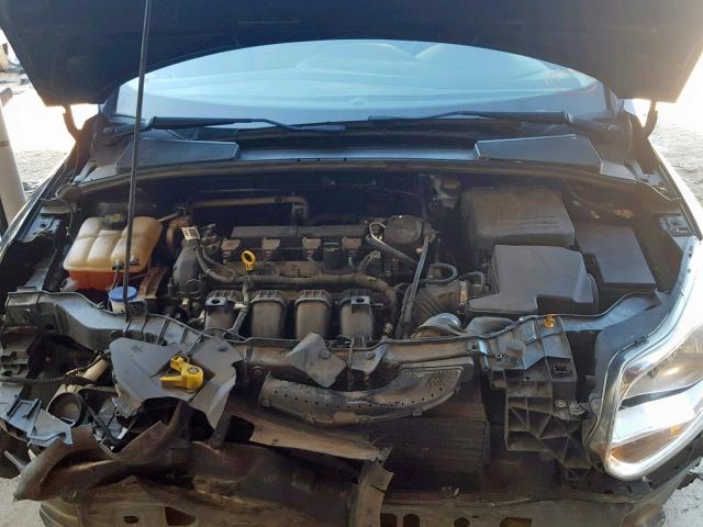 1FADP3F28EL447632 - 2014 FORD FOCUS SE შავი ფოტო 7