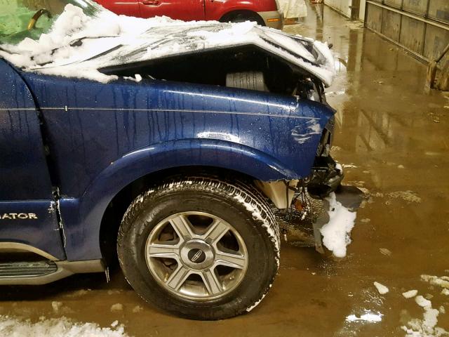 5LMEU88HX4ZJ31403 - 2004 LINCOLN AVIATOR 蓝色 照片 9