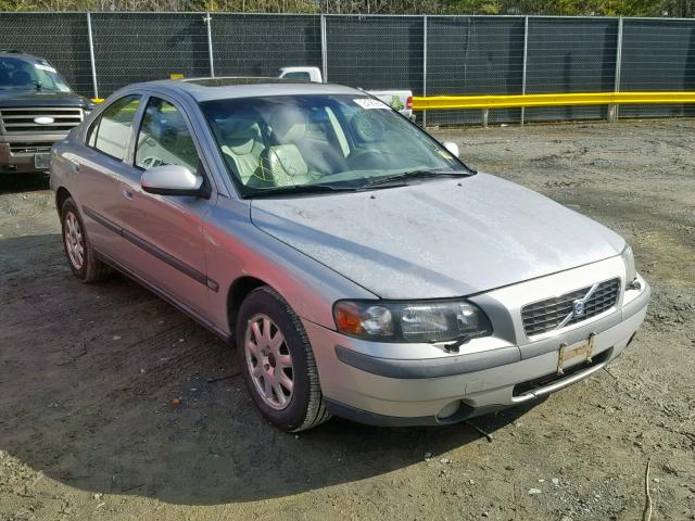 YV1RS61R512061832 - 2001 VOLVO S60 SILVER photo 1