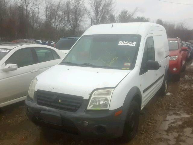 NM0LS7AN6AT017277 - 2010 FORD TRANSIT CO WHITE photo 2