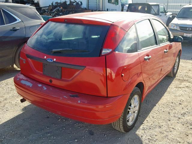 1FAFP37N67W334197 - 2007 FORD FOCUS ZX5 RED photo 4