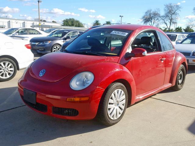 3VWPG3AG5AM015600 - 2010 VOLKSWAGEN NEW BEETLE Qırmızı foto 2