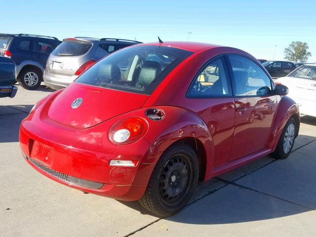 3VWPG3AG5AM015600 - 2010 VOLKSWAGEN NEW BEETLE Qırmızı foto 4