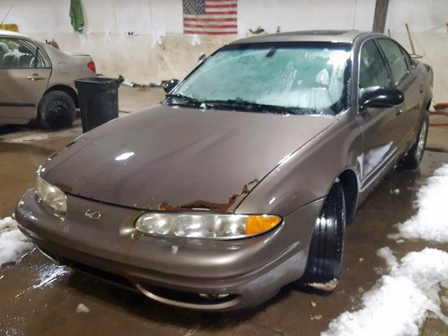 1G3NF52E22C231848 - 2002 OLDSMOBILE ALERO GLS TAN photo 2