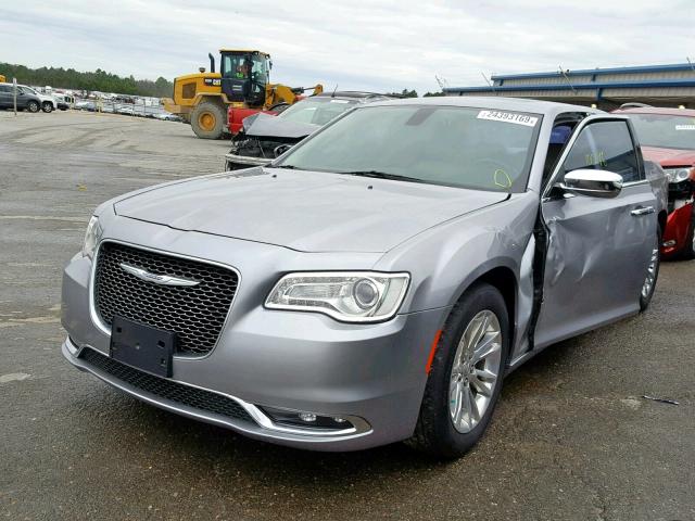 2C3CCAEG1FH908577 - 2015 CHRYSLER 300C GRAY photo 2