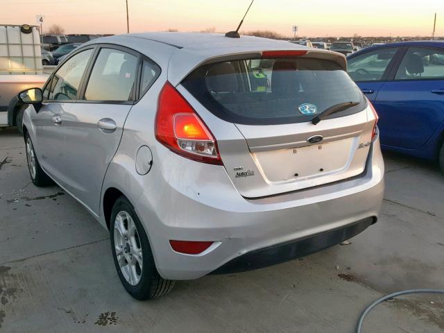 3FADP4EJ8EM217828 - 2014 FORD FIESTA SE ვერცხლისფერი ფოტო 3