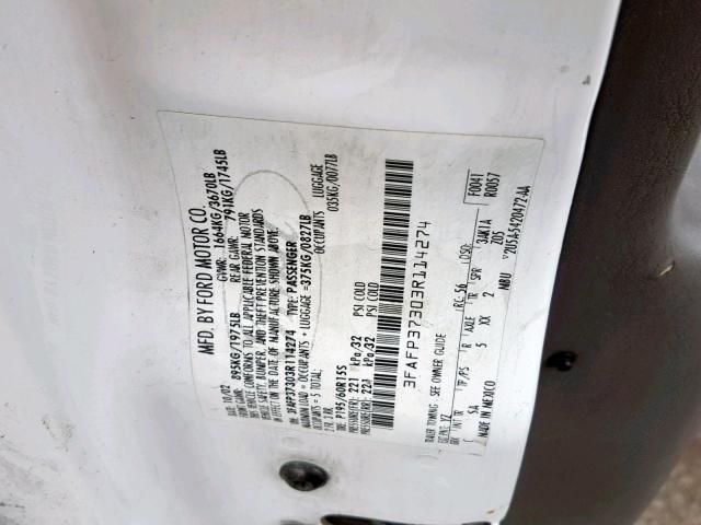 3FAFP37303R114274 - 2003 FORD FOCUS ZX5 WHITE photo 10