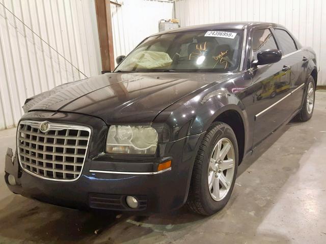 2C3KA53G06H487740 - 2006 CHRYSLER 300 TOURIN BLACK photo 2