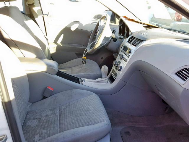 1G1ZA5E00AF290399 - 2010 CHEVROLET MALIBU LS WHITE photo 5