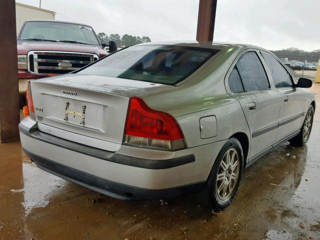 YV1RS61T642324927 - 2004 VOLVO S60 SILVER photo 4