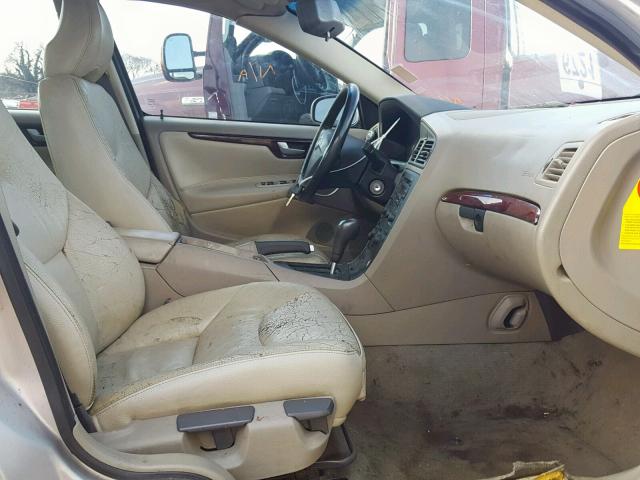 YV1RS61T642324927 - 2004 VOLVO S60 SILVER photo 5