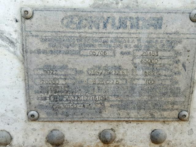 3H3V532C17T161098 - 2007 HYUNDAI REEFER SILVER photo 10