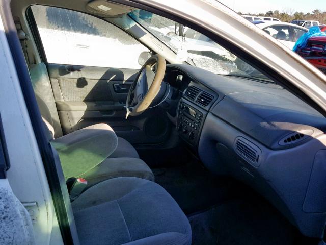 1FAFP55U01G283089 - 2001 FORD TAURUS SES WHITE photo 5