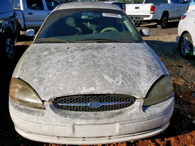 1FAFP55U01G283089 - 2001 FORD TAURUS SES WHITE photo 9